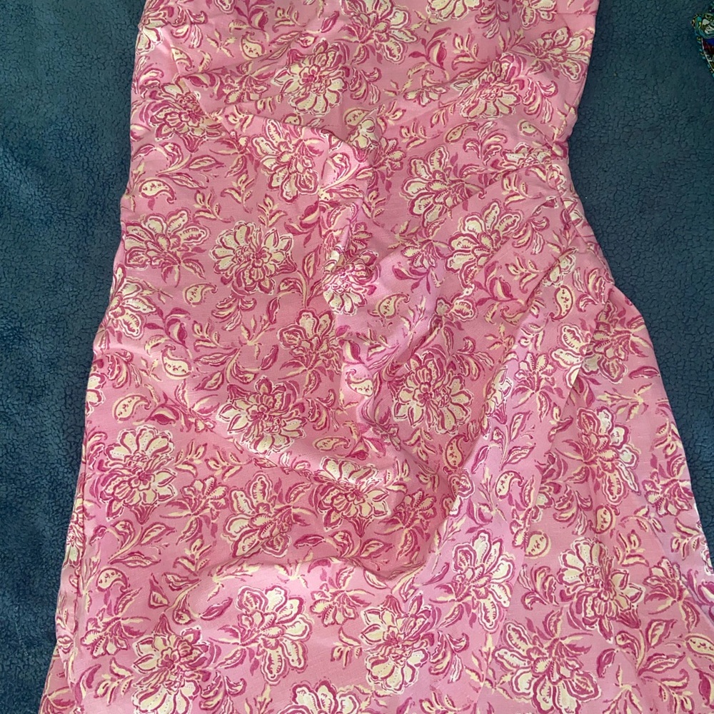 Chic Pink Floral Dress